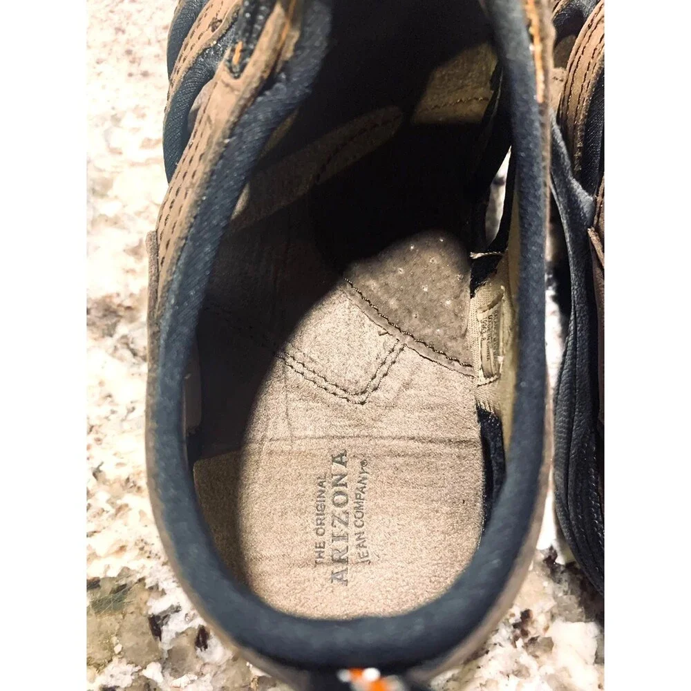 NWT Sandals